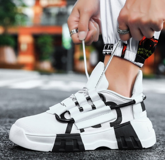 Trendy Platform Sneakers - Stylish and Comfortable Footwear